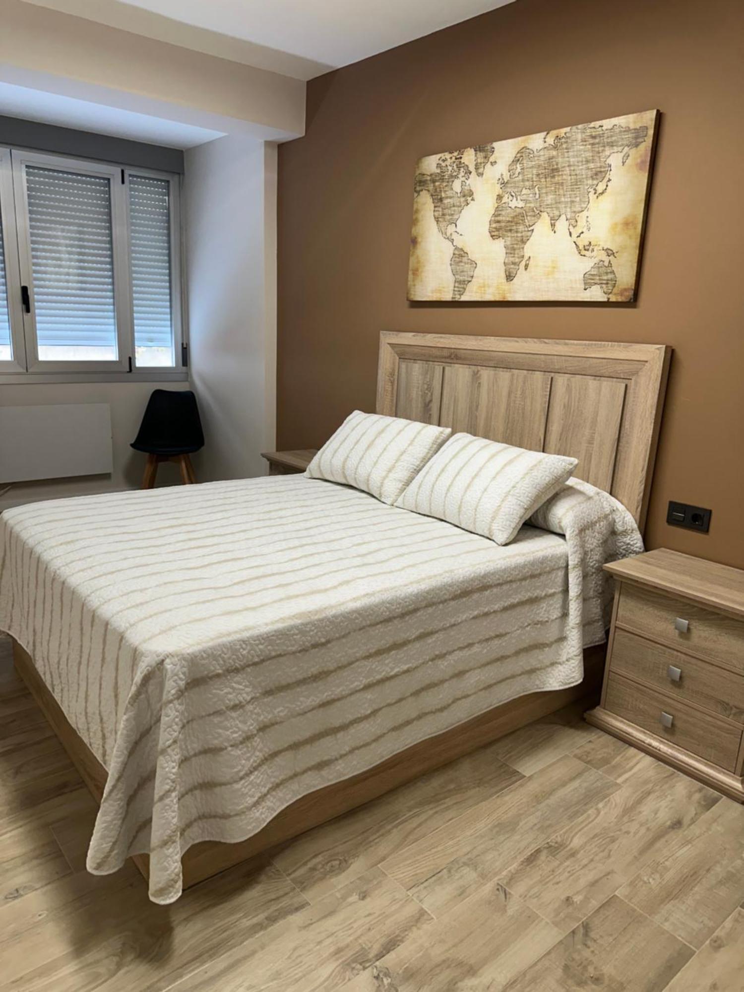 Apartamento Puente Romano Ourense Ngoại thất bức ảnh